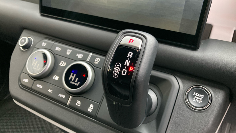 Land Rover Defender 90 Diesel 3.0 D250 Hard Top X-Dynamic HSE Auto [3 Seat]